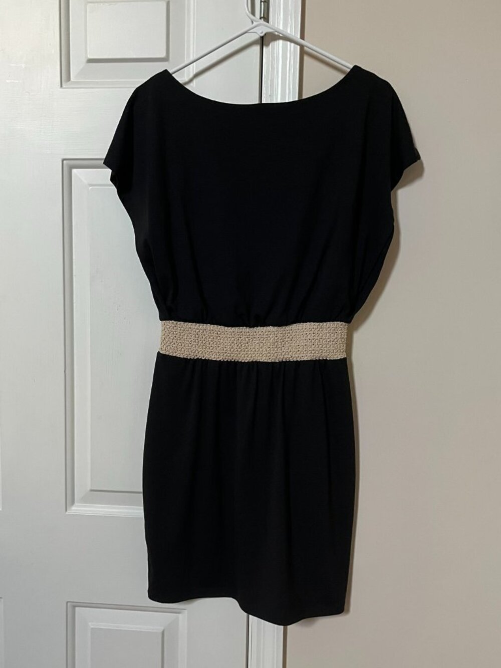 Black Short-Sleeve Blouson Dress w/ Textured Waistband, Size S - Picture 11 of 11